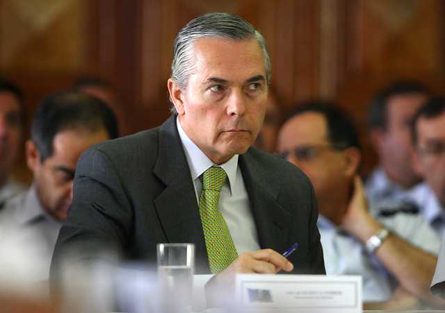 oscar-izurieta