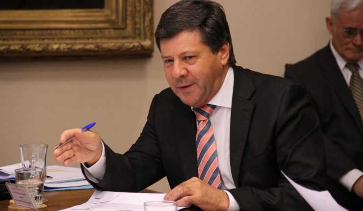 SENADOR-CASTRO
