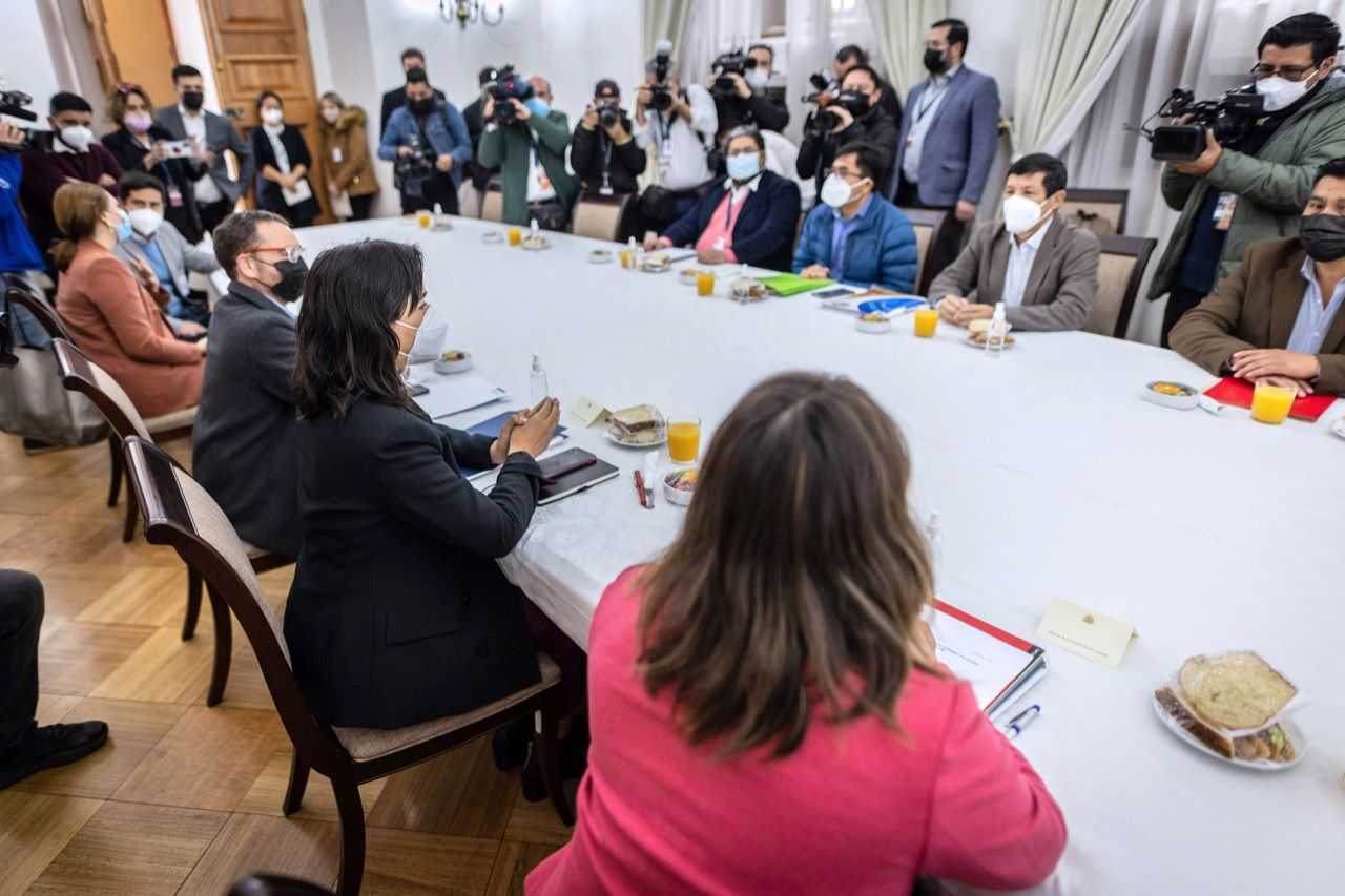 Reunión Izkia Siches - Alcaldes Mapuche