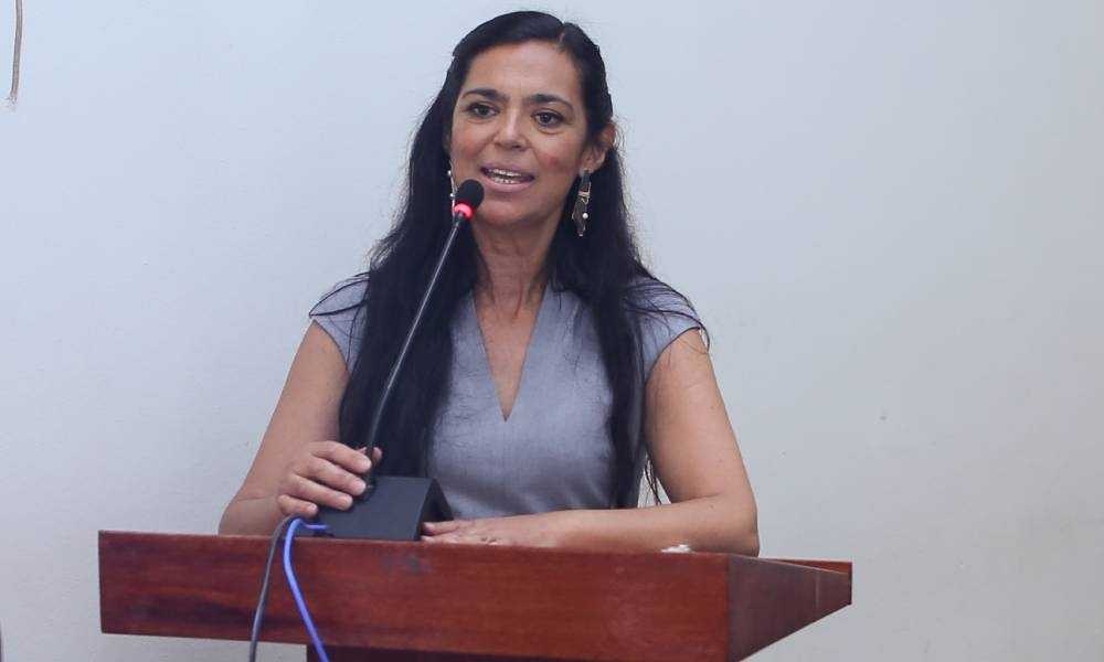 abril_nancy_yanez