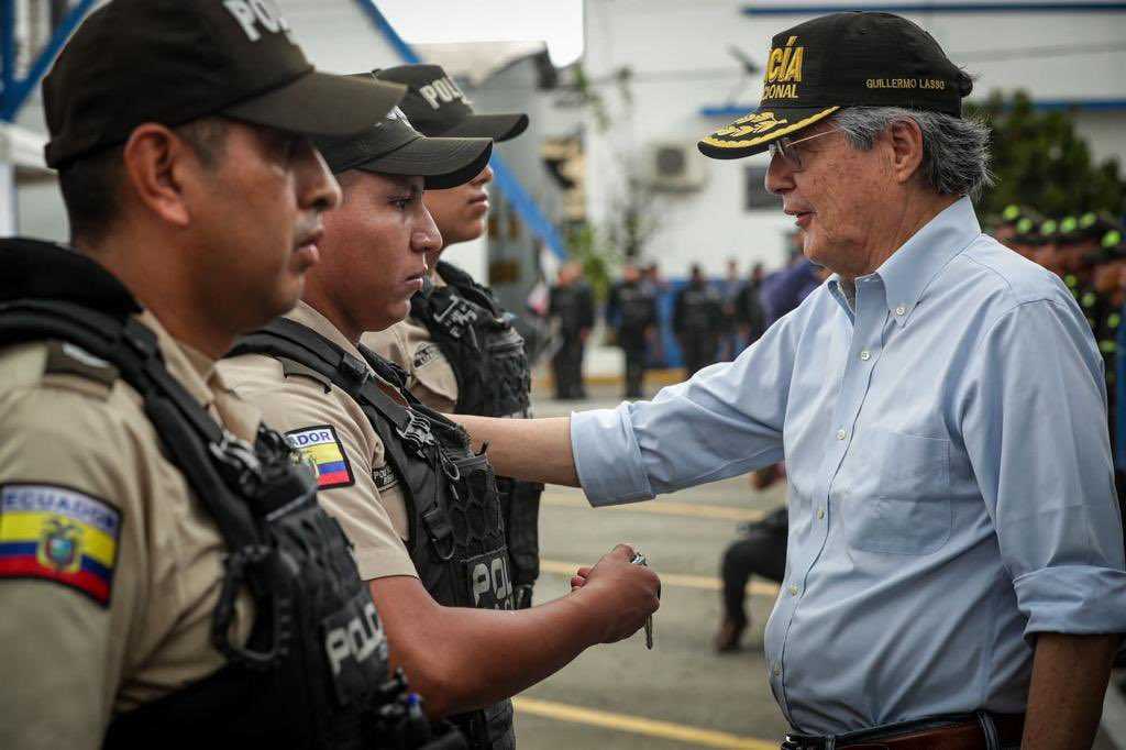 pdteecuadorconpolicia