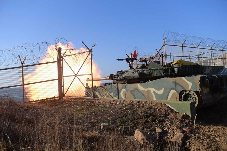 Seúl respondió con maniobra de fuego real a ensayo artillero norcoreano en el mar Amarillo