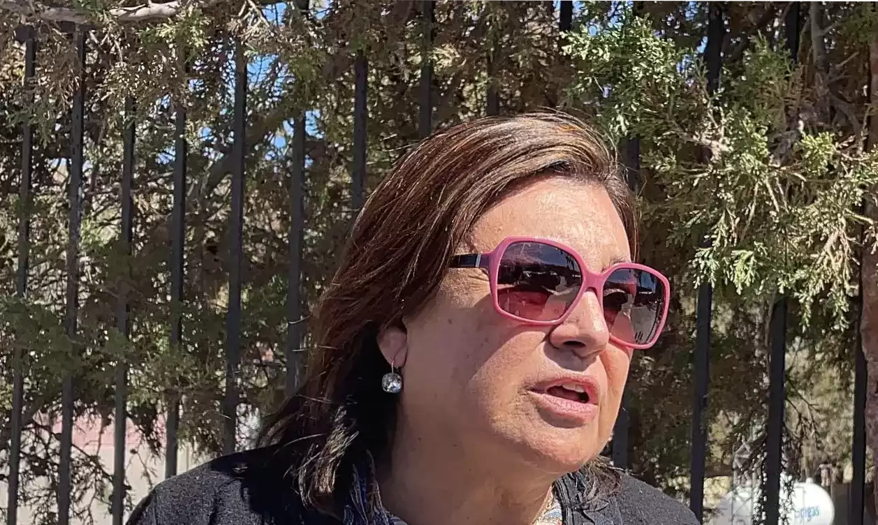 ministra book