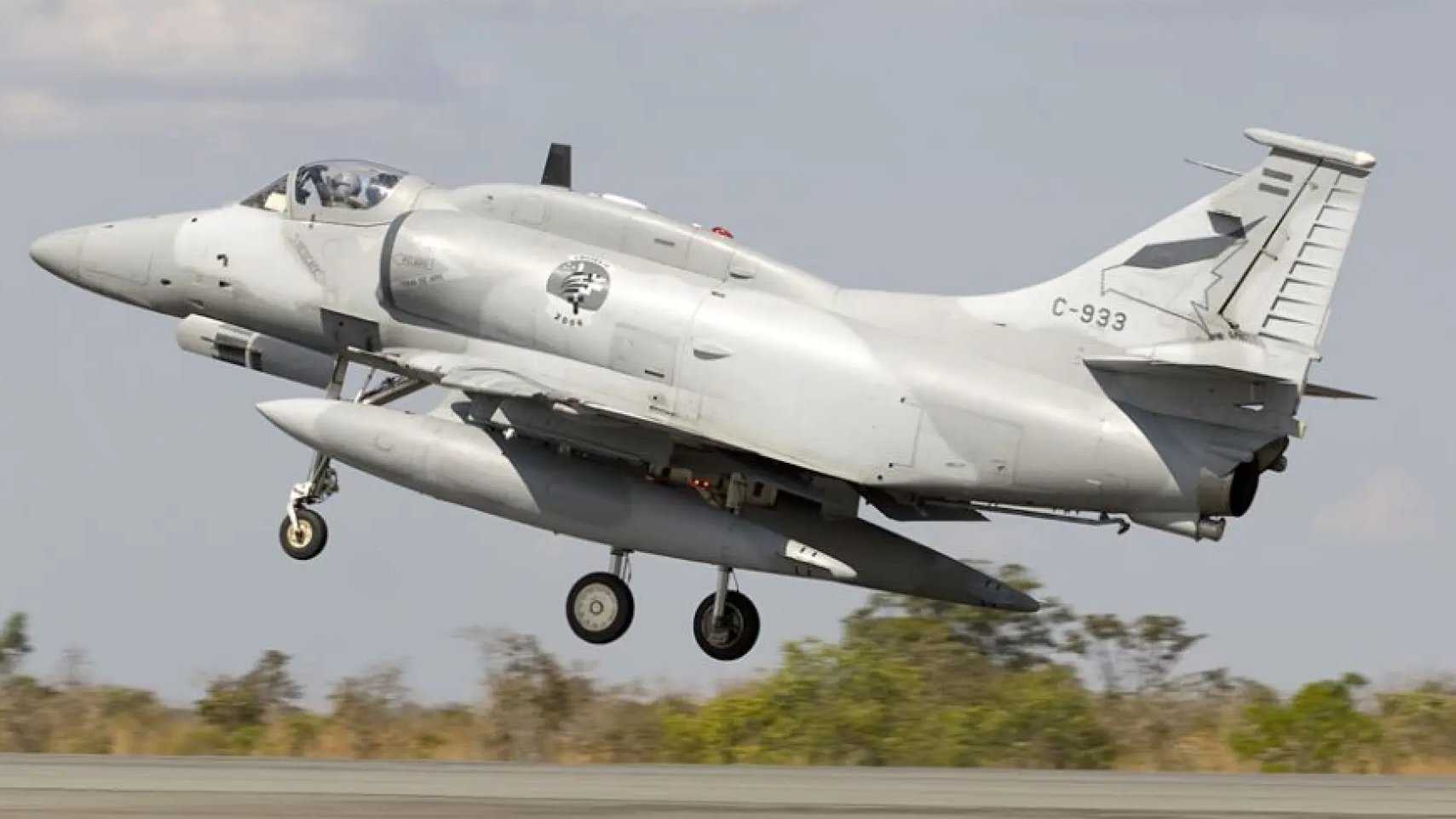 A-4AR Fighting Hawk