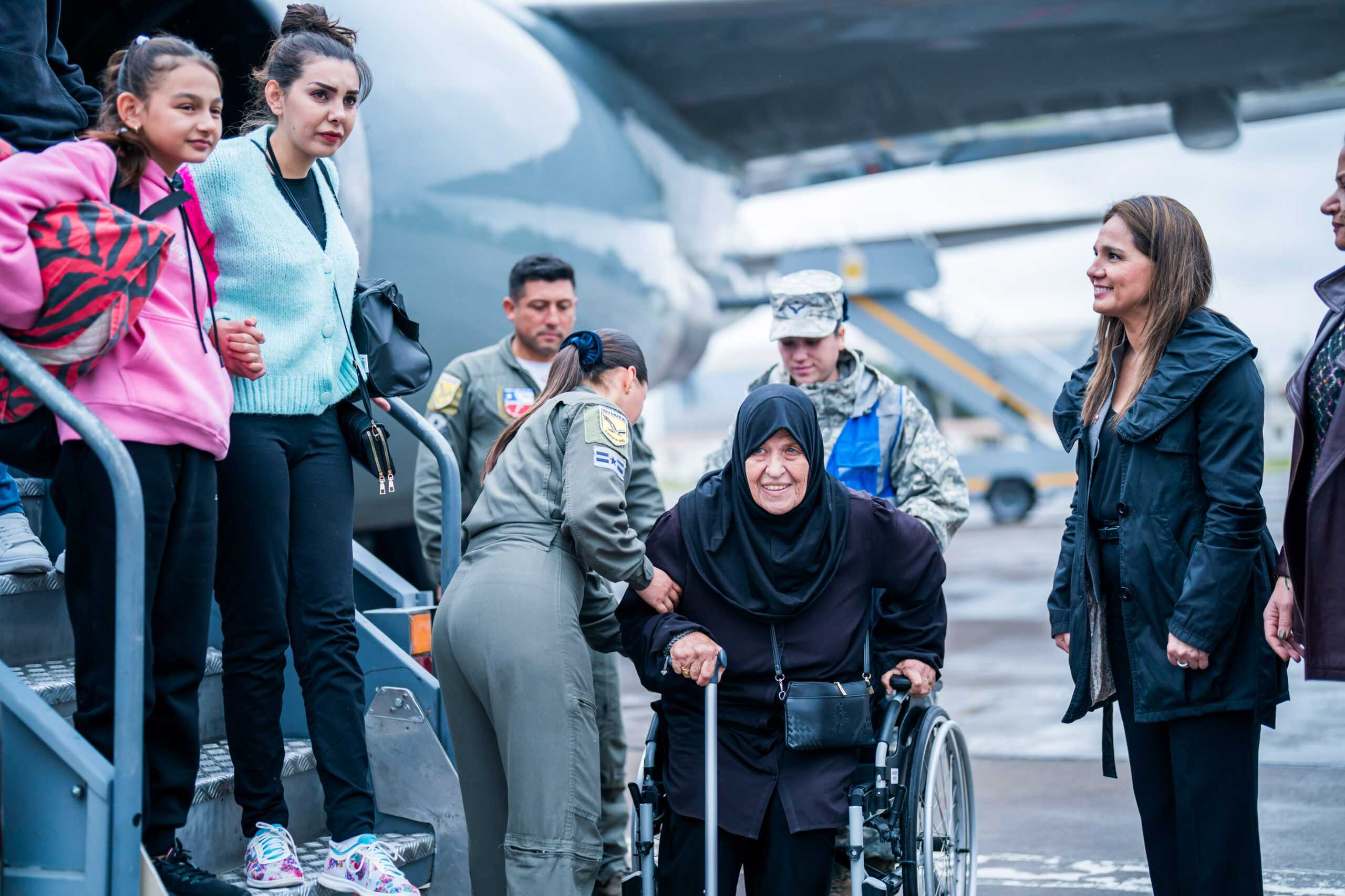 Vuelo humanitario 1