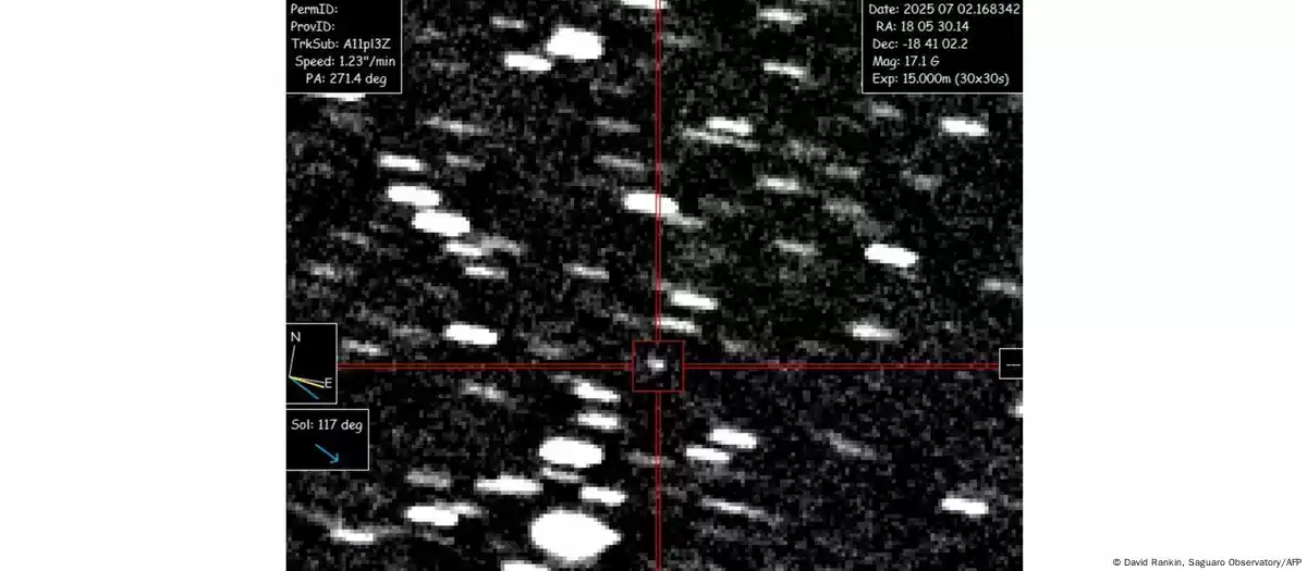 73138927_1004