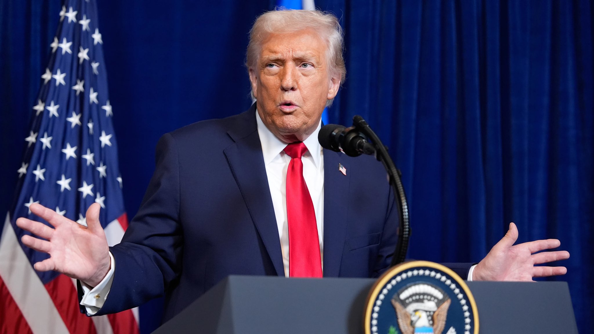 Trump dice que presidente de Irán le pidió un alto al fuego