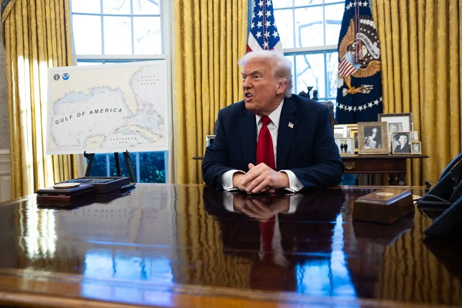 Trump insiste con desatar «el infierno» en Irán el martes si no reabre «el puto estrecho»