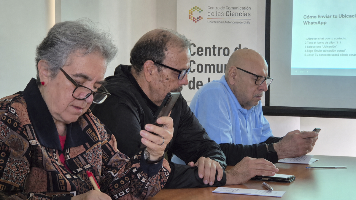 Brecha digital en adultos mayores persiste pese a mayor acceso