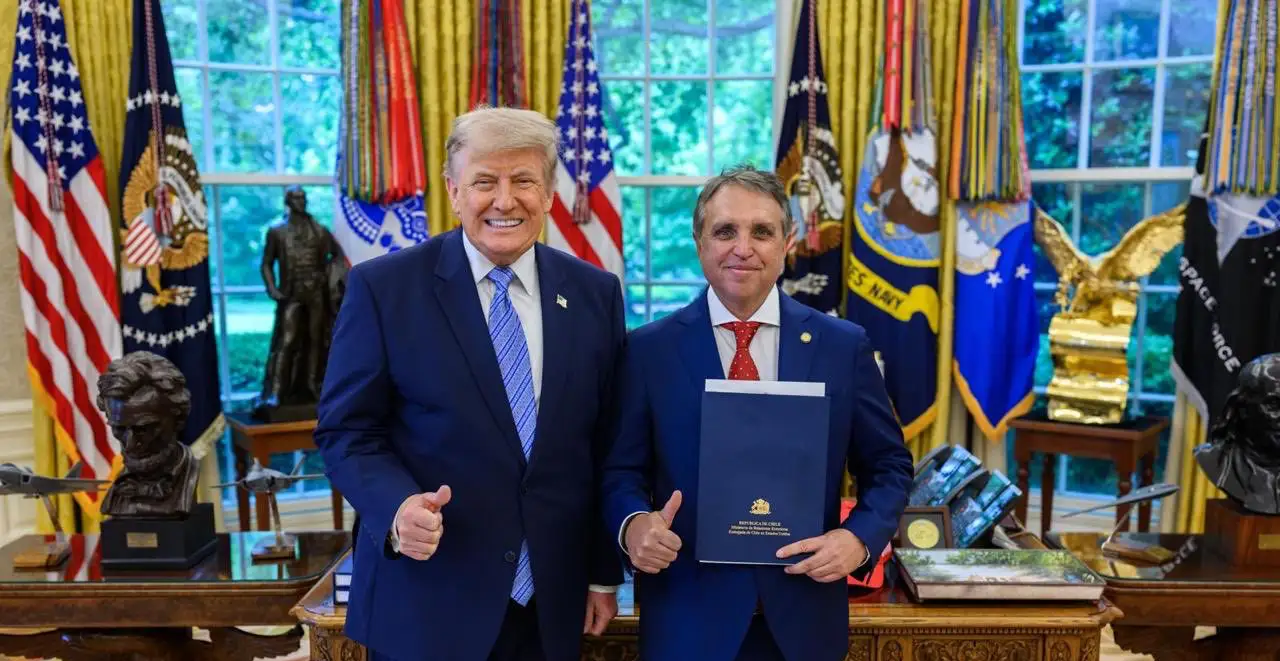 Pdte. Trump recibió las cartas credenciales de embajador de Chile Andrés Ergas