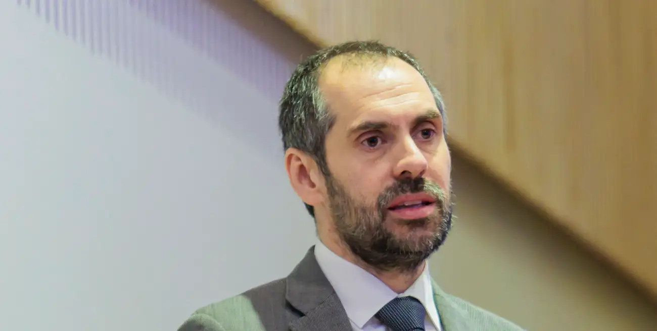 Exministro Grau sale a rebatir a Quiroz por criticas a IFP: "La proyección es consistente y no tiene errores de cálculo"