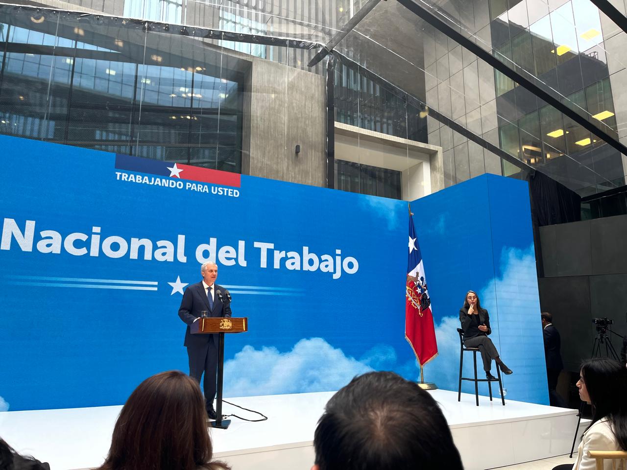 Pdte Kast pide que marchas sean pacíficas y apunta a que estamos frente a una “emergencia laboral”
