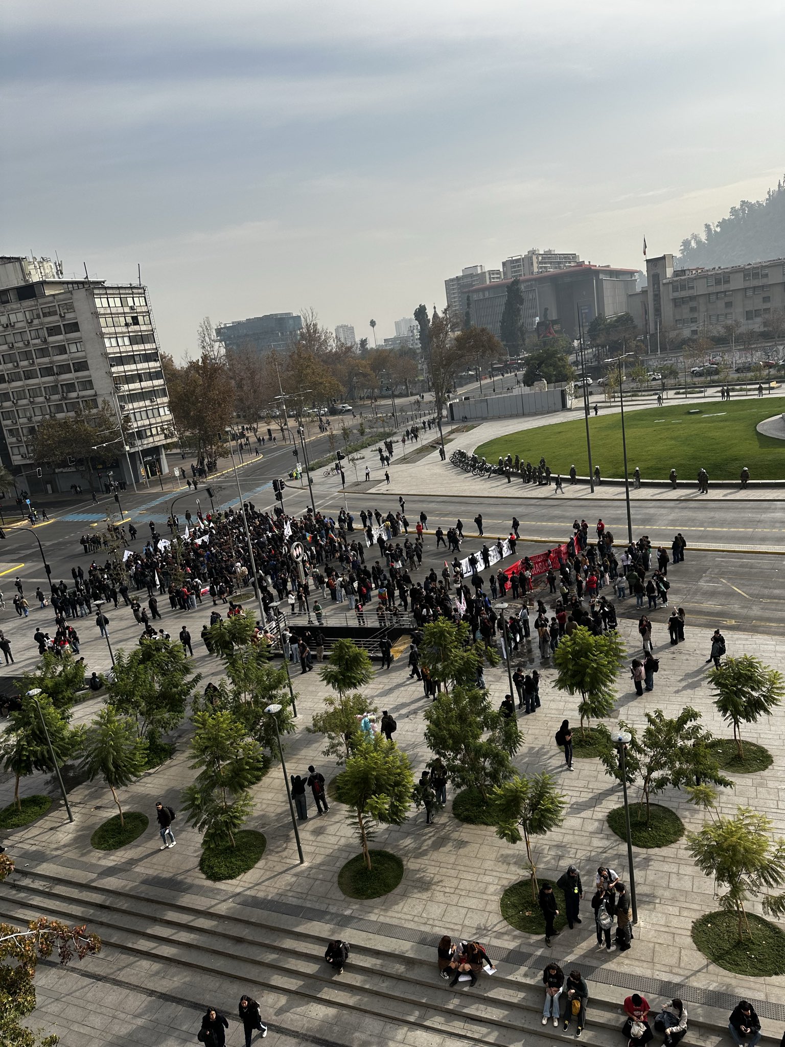 Comienzan las marchas de estudiantes en contra de los recortes de Pdte Kast