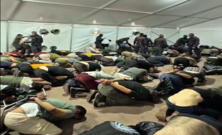 Chilenos detenidos por Israel por participar en flotilla Sumud Gaza fueron deportados a Estambul