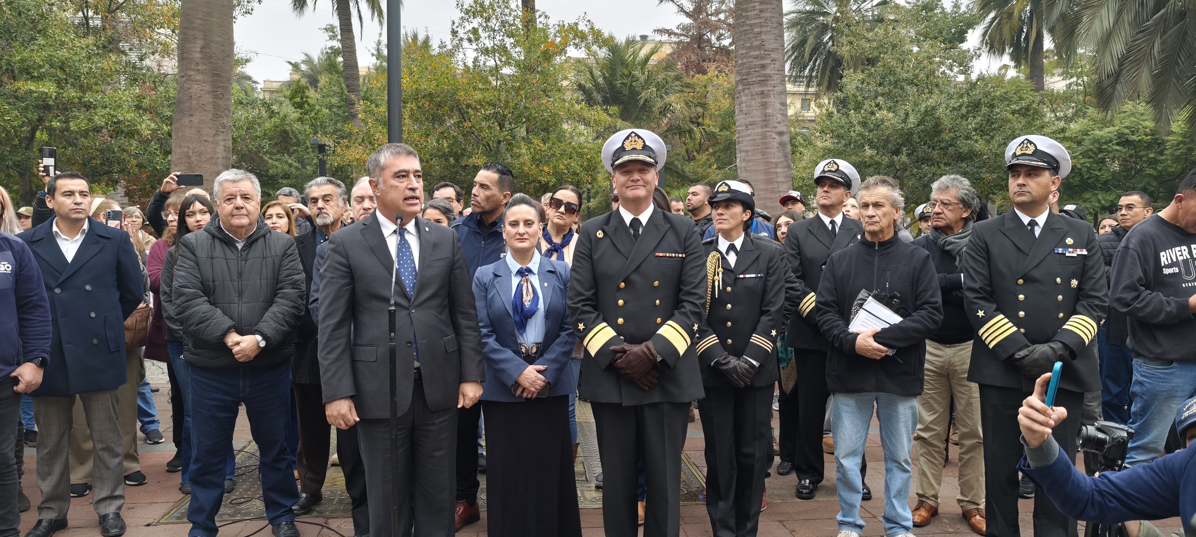 Izamiento-de-la-_Gran-Bandera-del-Bicentenario_---14