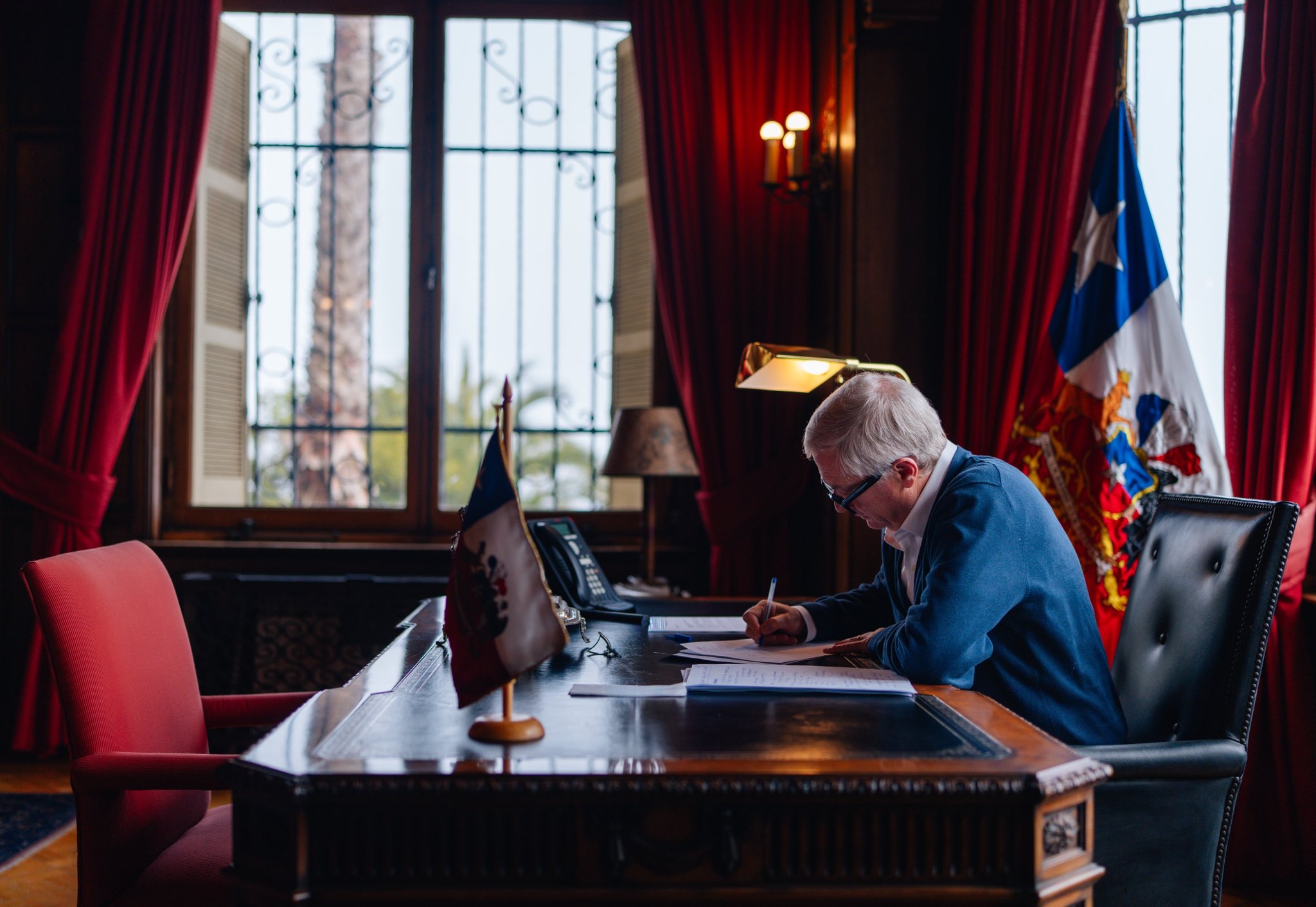 Estudio de la oposición pone el “dedo en la llaga” al afirmar que Gobierno de Kast ha cumplido 1 de 440 medidas comprometidas