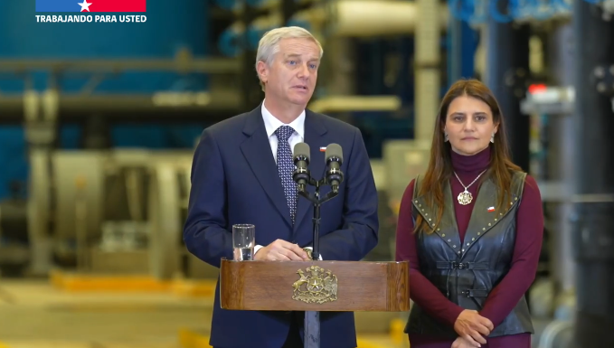 Pdte Kast dice que se trató de una “hipérbole” y explica que en una exposición pública a veces no se ocupan los mejores términos
