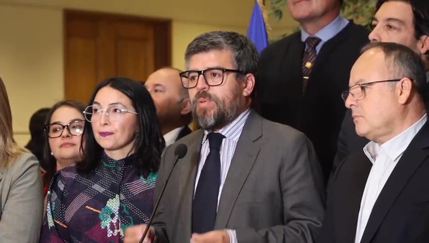 Oposición anuncia interpelación a la ministra Steinert para que explique el plan de seguridad