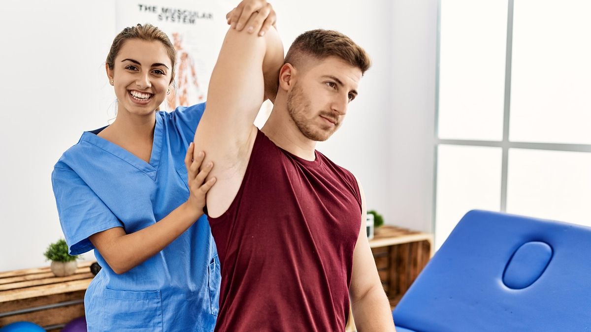 Kinesiólogos: Funcionalidad, Envejecimiento Positivo y calidad de vida en personas mayores