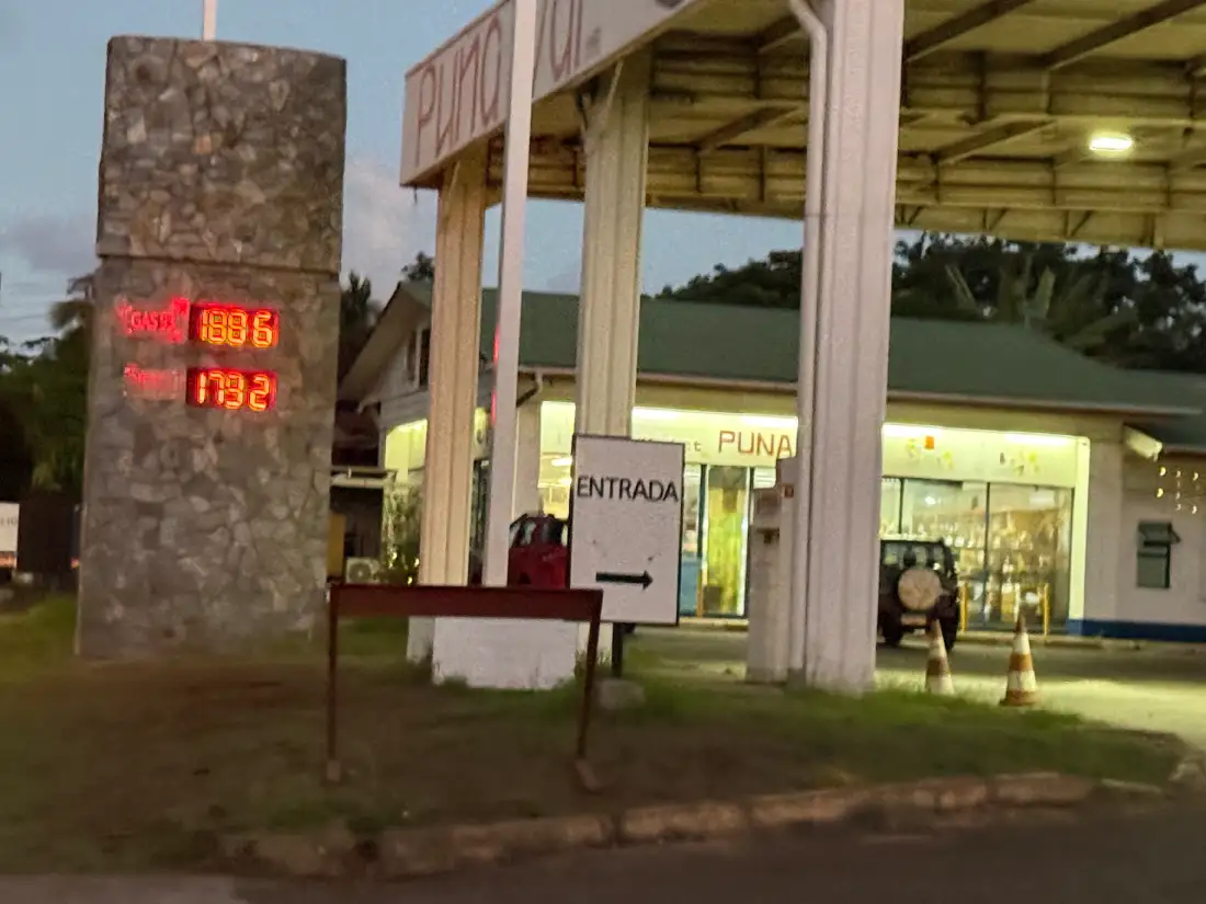 Baja el diésel, las bencinas mantienen su precio y sube el GLP