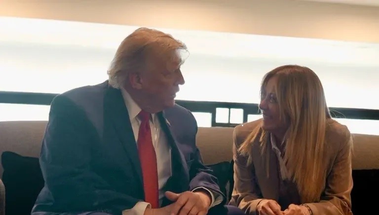 Meloni acusa a Trump de «inventarse» que le rogó una foto y Tajani cancela visita a EEUU
