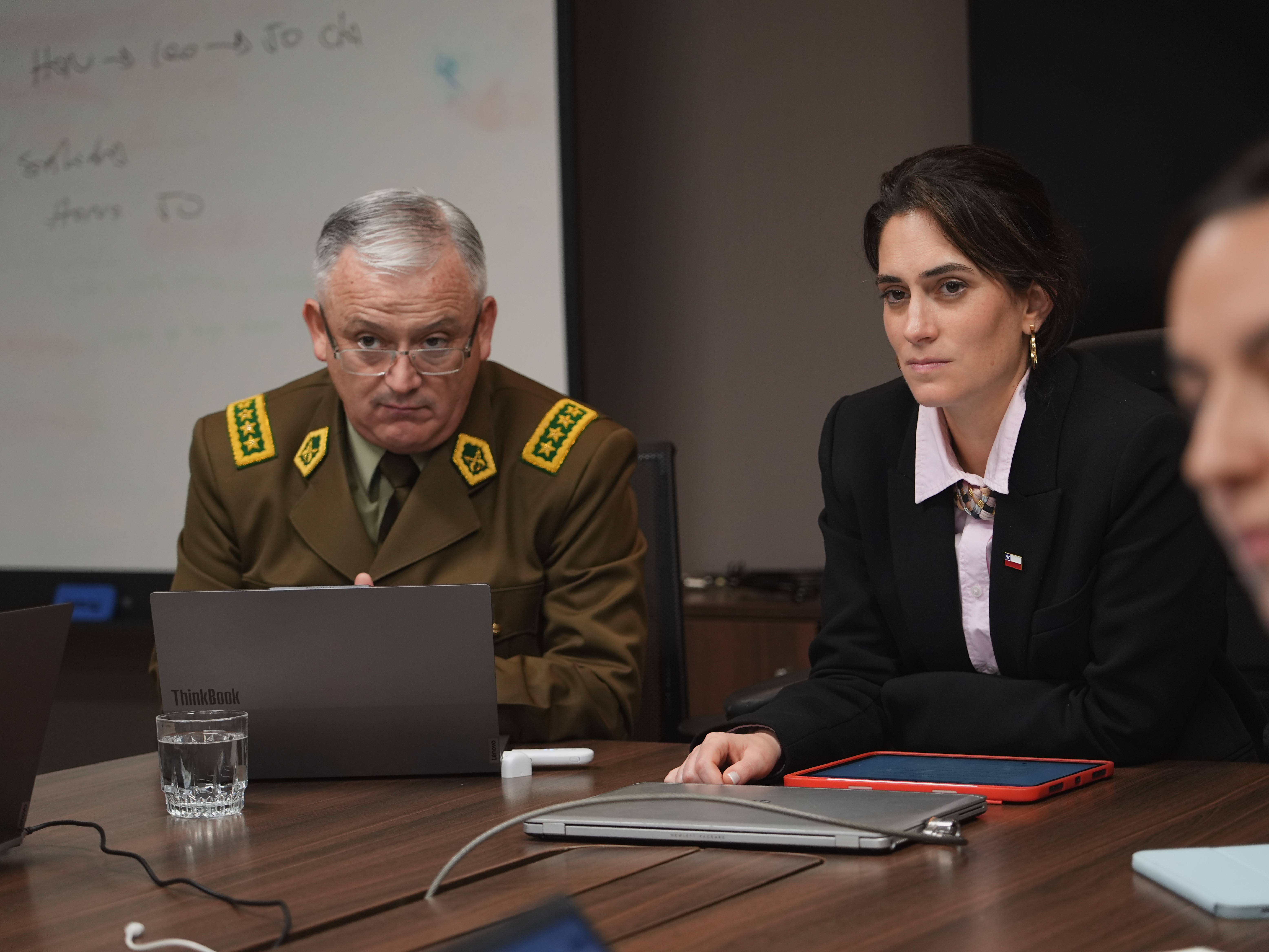 Arrau blinda a ministra Wulf ante críticas para liderar Fuerza de Tarea para búsqueda de niños haitianos