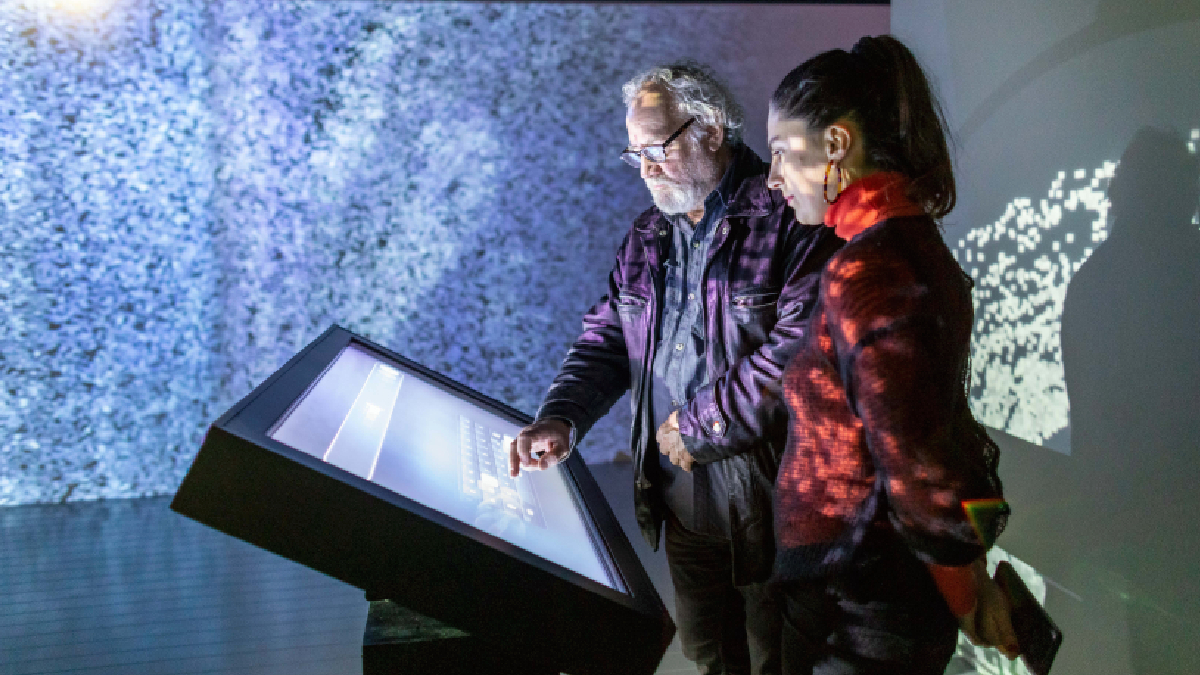Lenovo impulsa experiencia con IA en el Centro Cultural La Moneda