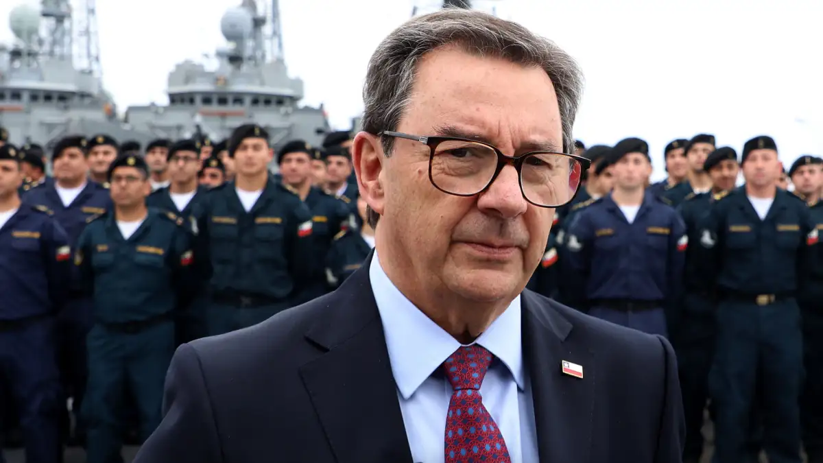 Ministro Barros: "La relevancia de la Antártica Chilena es total y el compromiso del gobierno es total"
