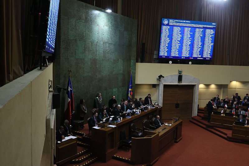 Oposición lamenta aprobación de mecanismo de compensación a municipios: “Es una fórmula regresiva”