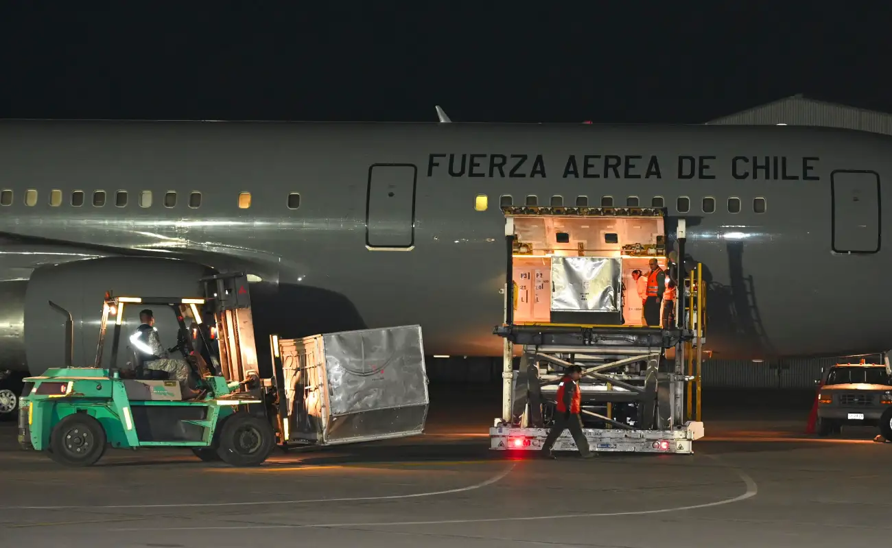 Gobierno envía tercer avión con ayuda humanitaria a Venezuela