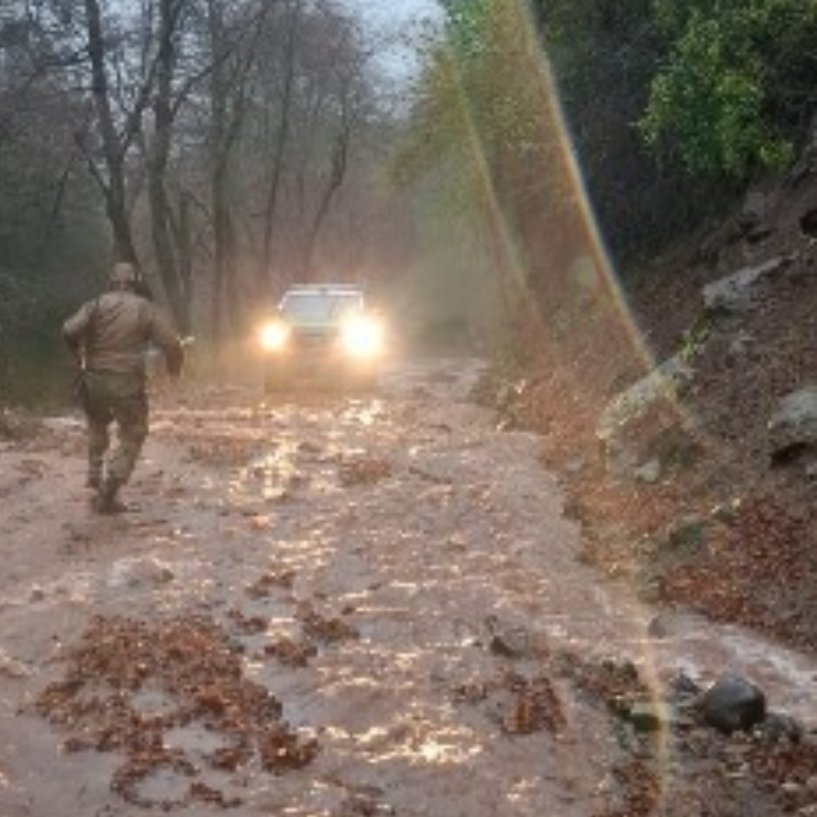 Sistema frontal entre regiones Metropolitana y Los Lagos deja damnificados, aislados y viviendas afectadas