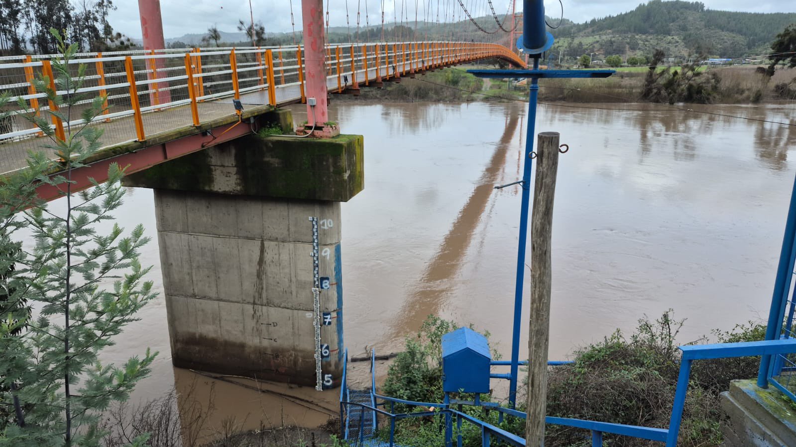Senapred pide evacuar sector Placilla en Licantén por desborde del río Mataquito