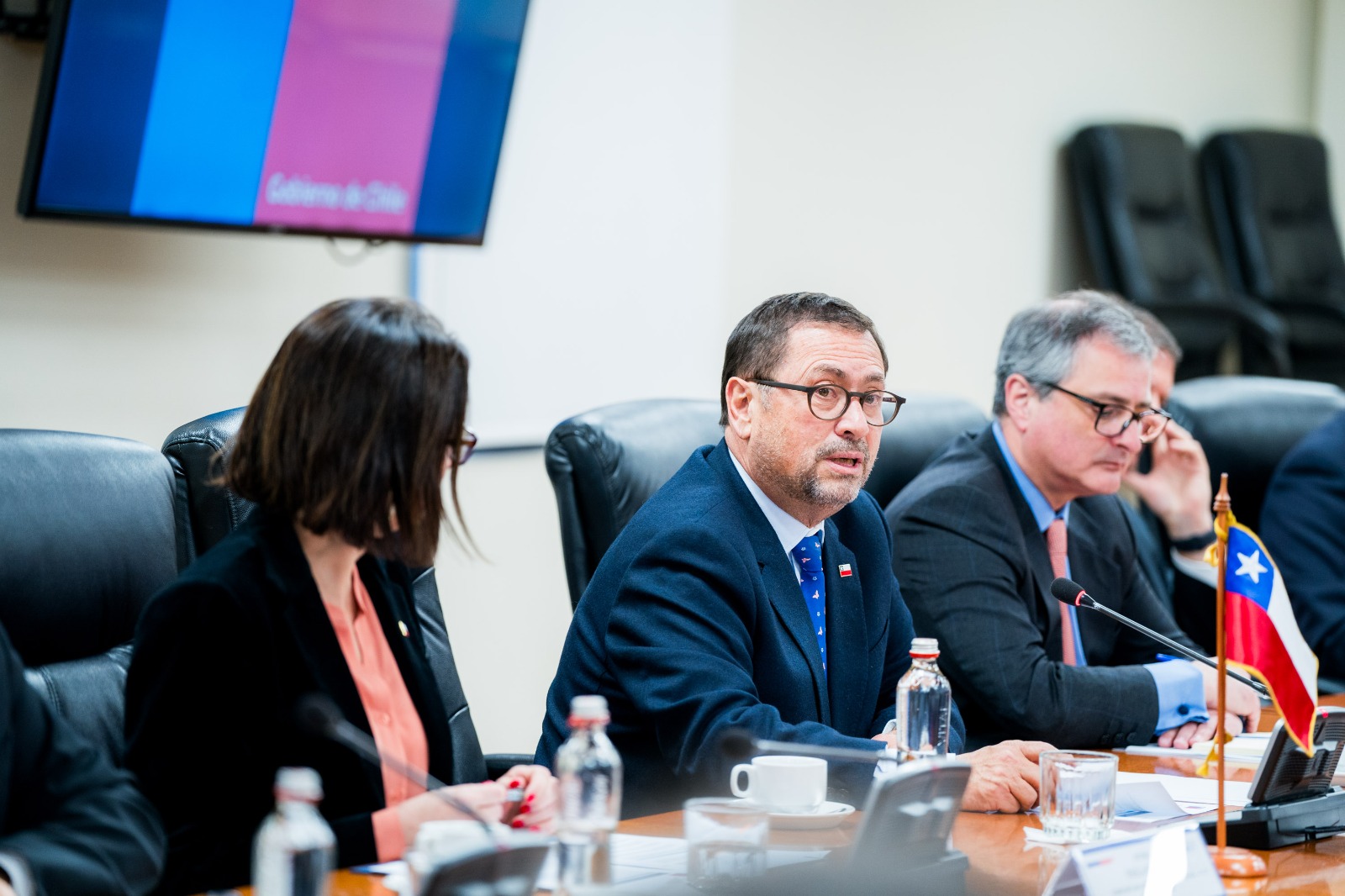 Canciller  inicia gira por el Sudeste Asiático con foco en diversificación de mercados, inversiones y desarrollo de IA