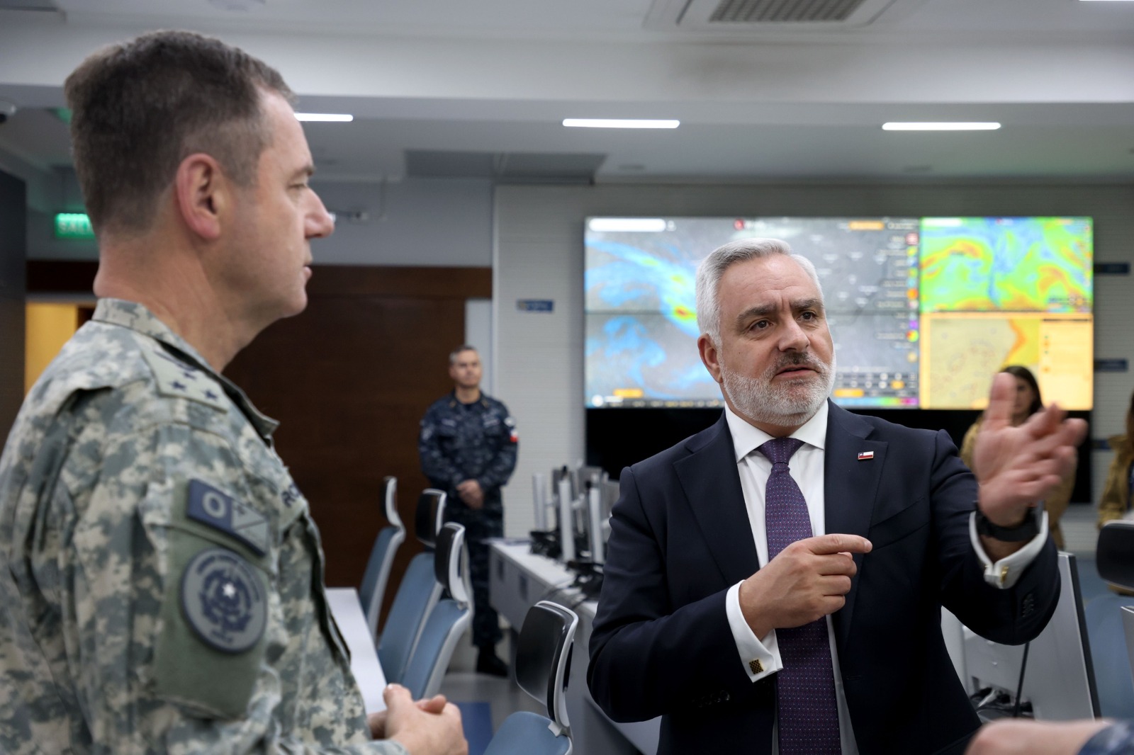 Ministro (s) de Defensa: “FFAA están preparadas y disponibles para responder las emergencias que genere el temporal”