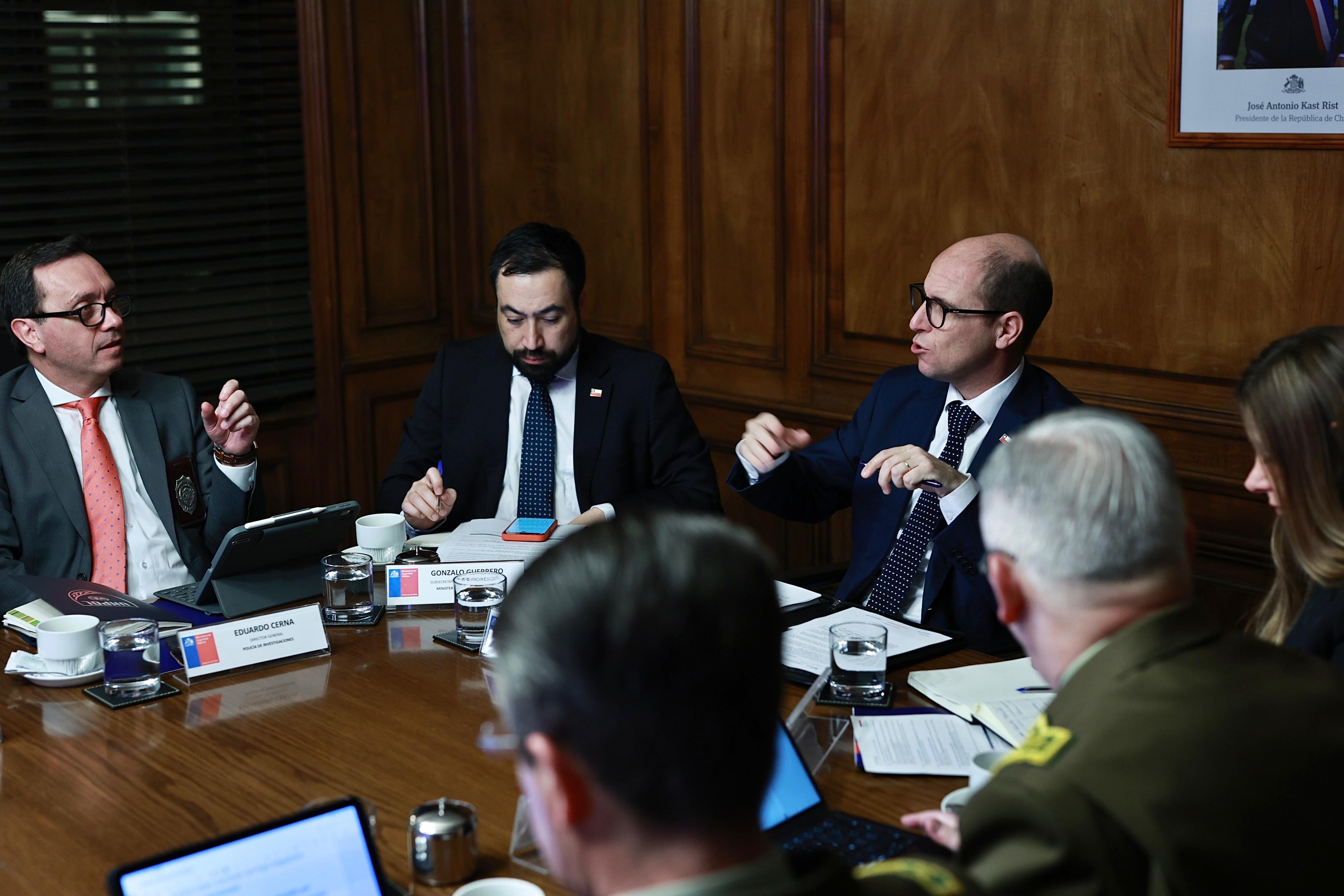 Arrau dice que Chile necesita fortalecer las instituciones ante el avance del crimen organizado