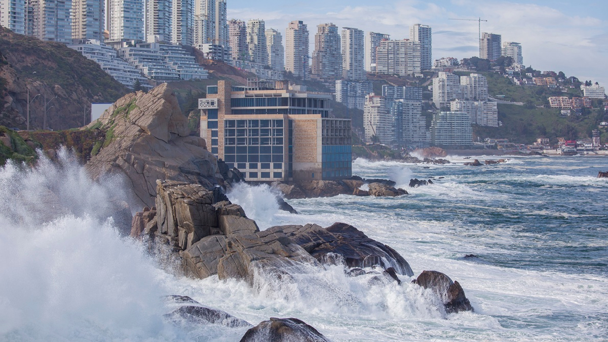 Marejadas en Chile: la urgencia de adaptar las costas frente a un entorno cada vez más desafiante