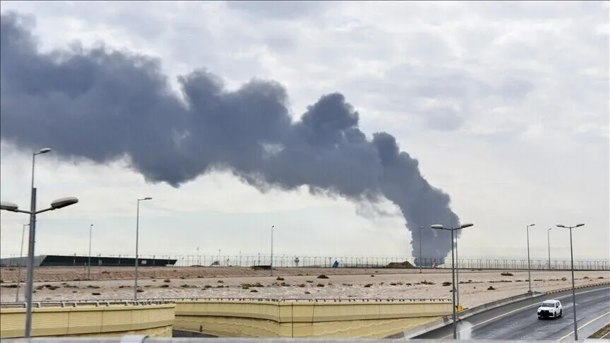 Irán dice haber atacado objetivos de EEUU en Baréin y Jordania