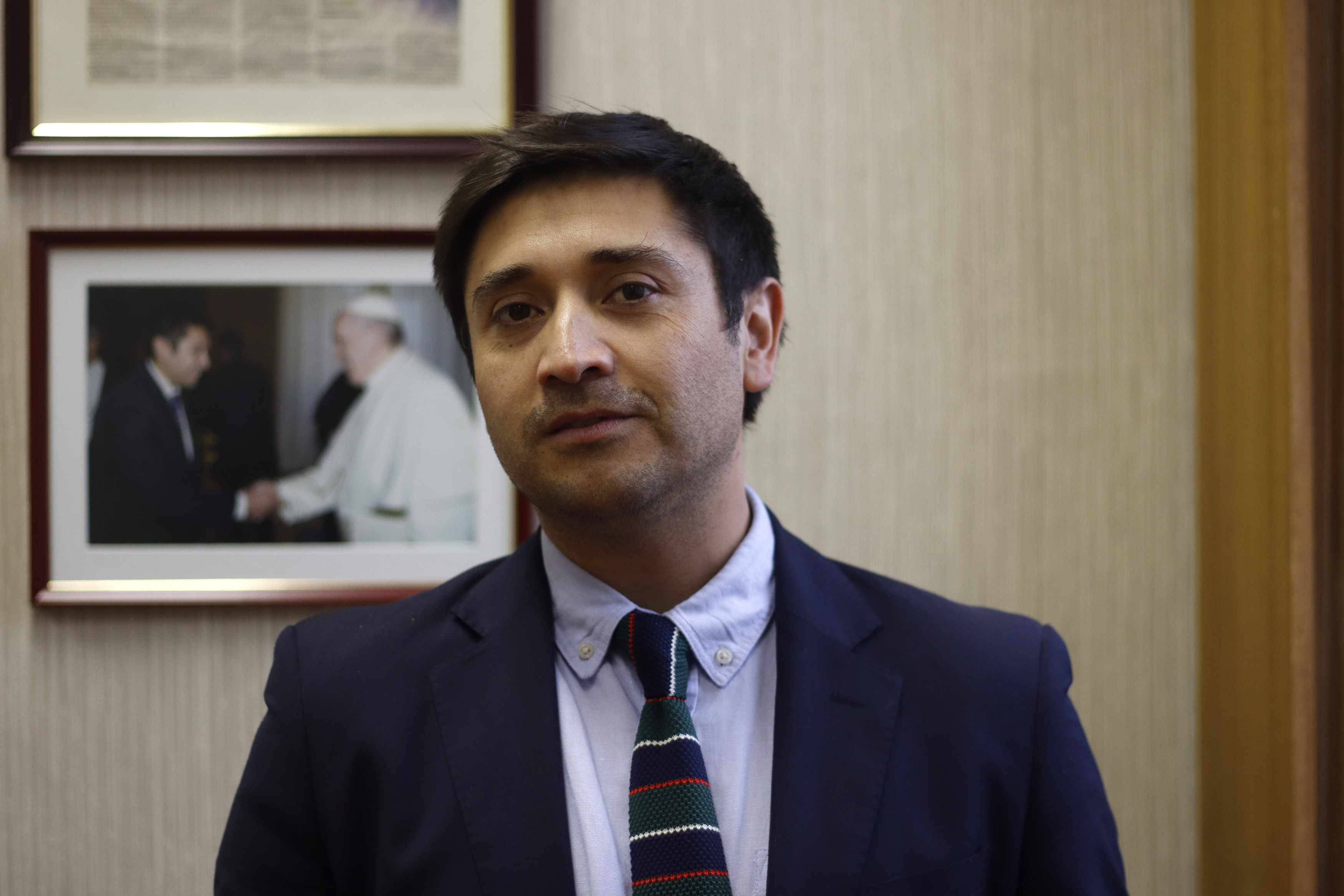 Senador Calisto anuncia que recurrirá a la Suprema tras ser desaforado