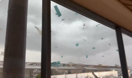 Meteorología confirma paso de un tornado por Estación Central