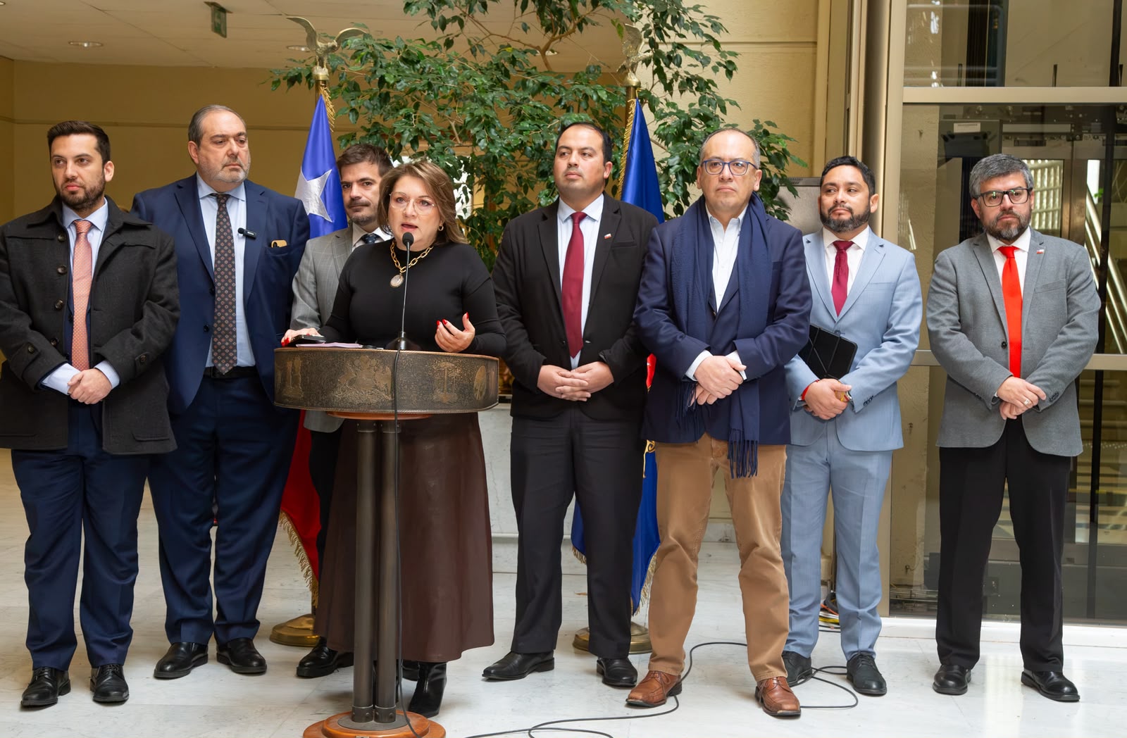 Bancada Indep-PPD oficia a Justicia por rebaja de condenas a 56 abusadores sexuales y violadores de menores
