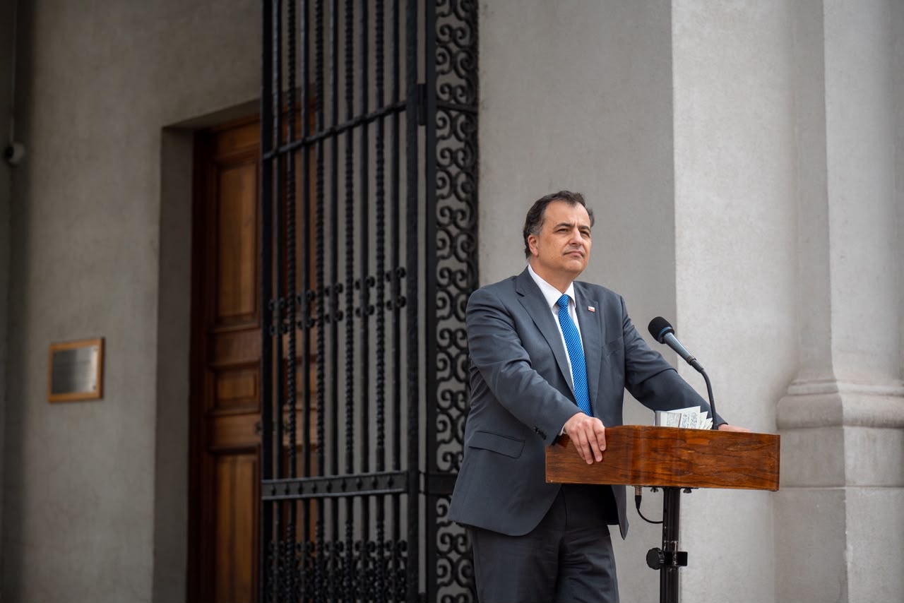 Vocero dice que Gobierno no recibe “ultimátum o plazos fatales” y tomará decisión de sumarse a la A3C cuando corresponda