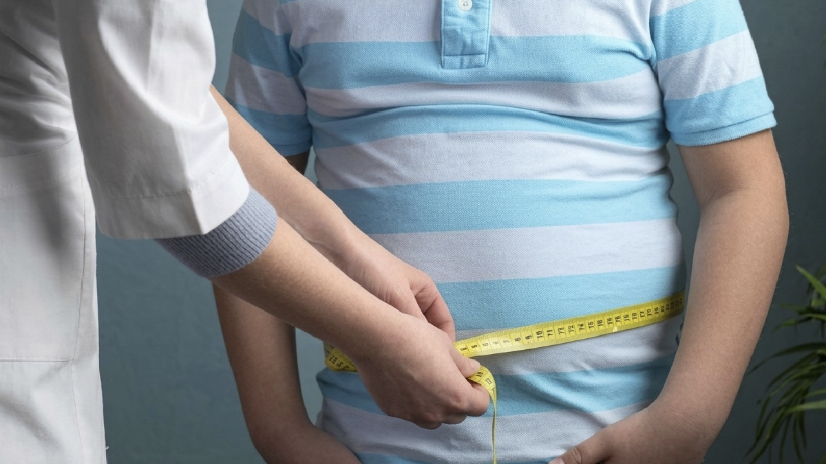 OMS alerta por alza de obesidad infantil: cómo reconocer y actuar cuando un niño está sufriendo emocionalmente