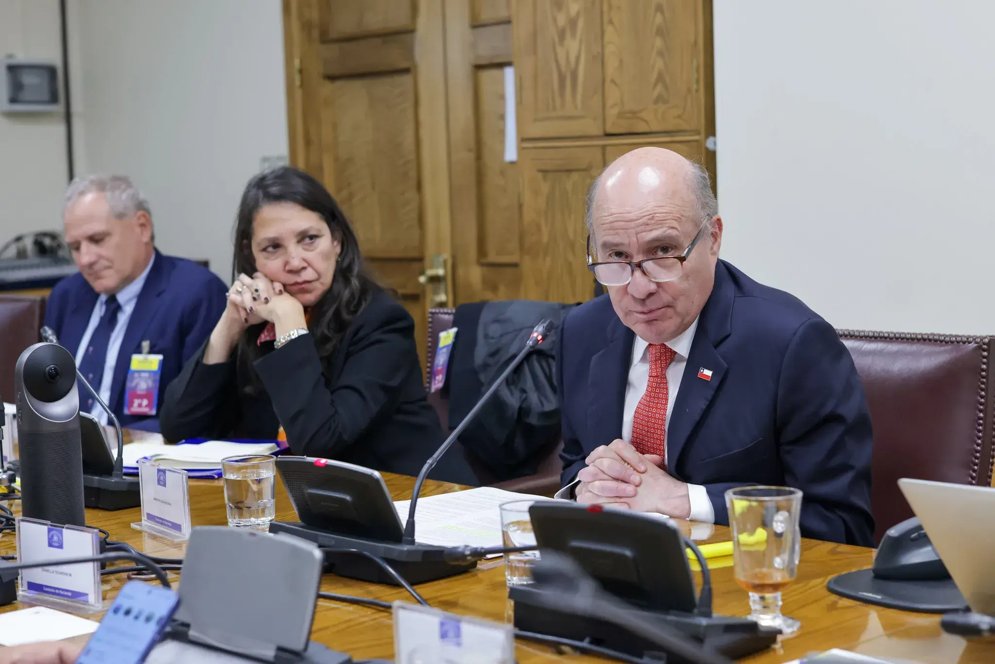 Senado aprueba a Macarena Lobos y Juan Laval como comisionados de la CMF